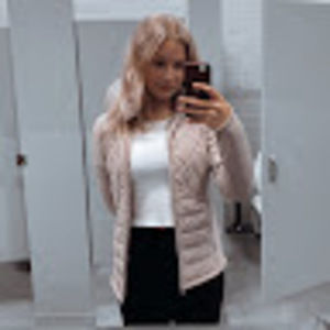 Meet your Posher, Elle